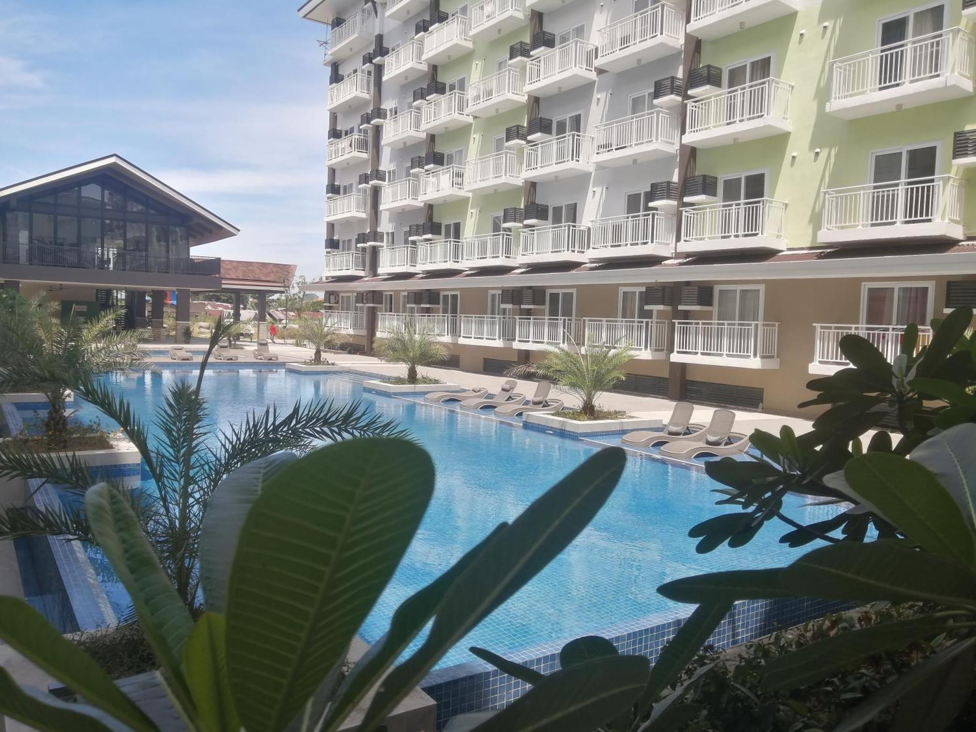 Condo Azur Suites A326 Amani Resorts Residences , 5 Minutes Airport, Netflix, Stylish, Cozy With Luxurious Swimming Pool Lapu-Lapu City Buitenkant foto