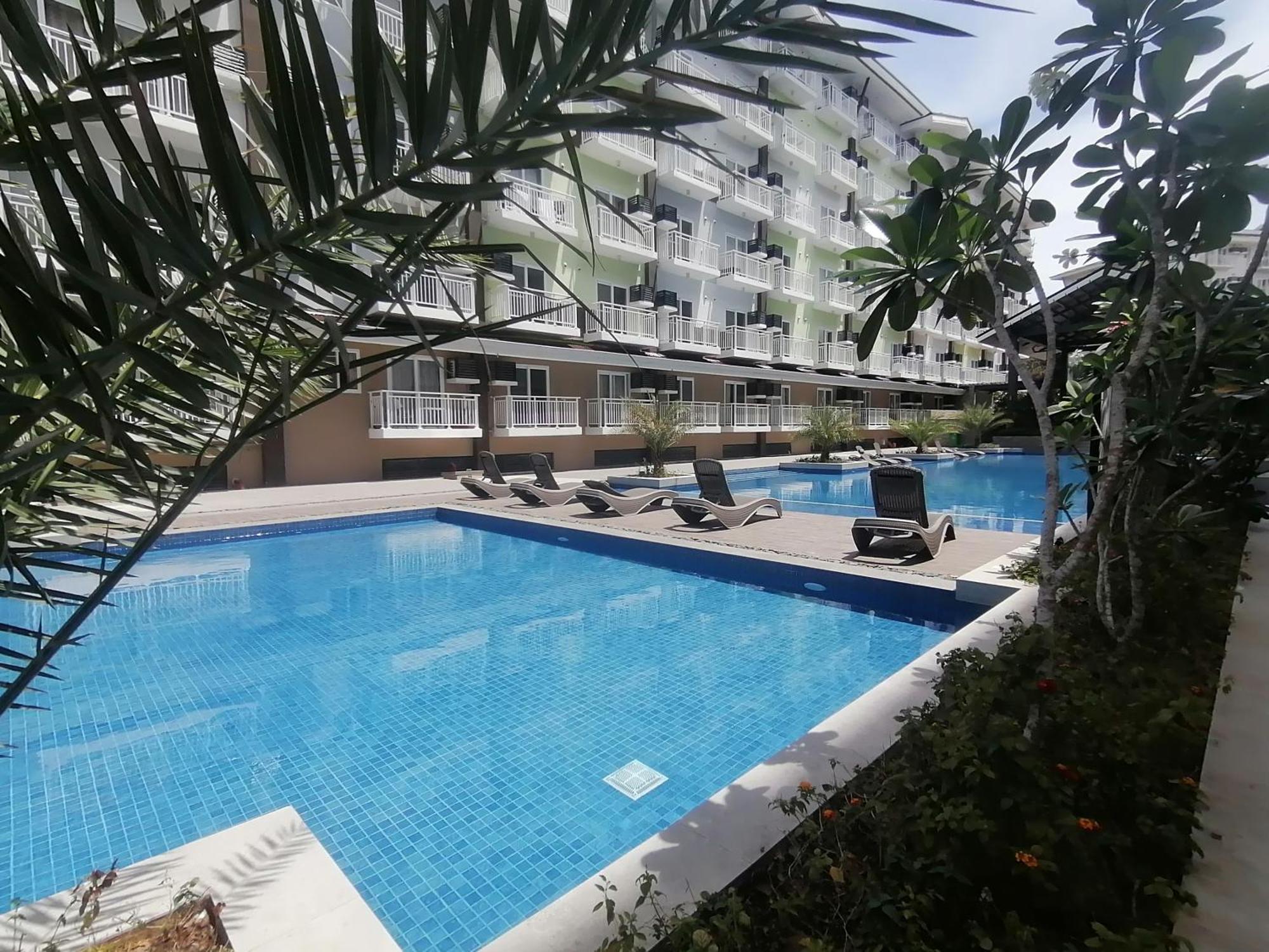 Condo Azur Suites A326 Amani Resorts Residences , 5 Minutes Airport, Netflix, Stylish, Cozy With Luxurious Swimming Pool Lapu-Lapu City Buitenkant foto