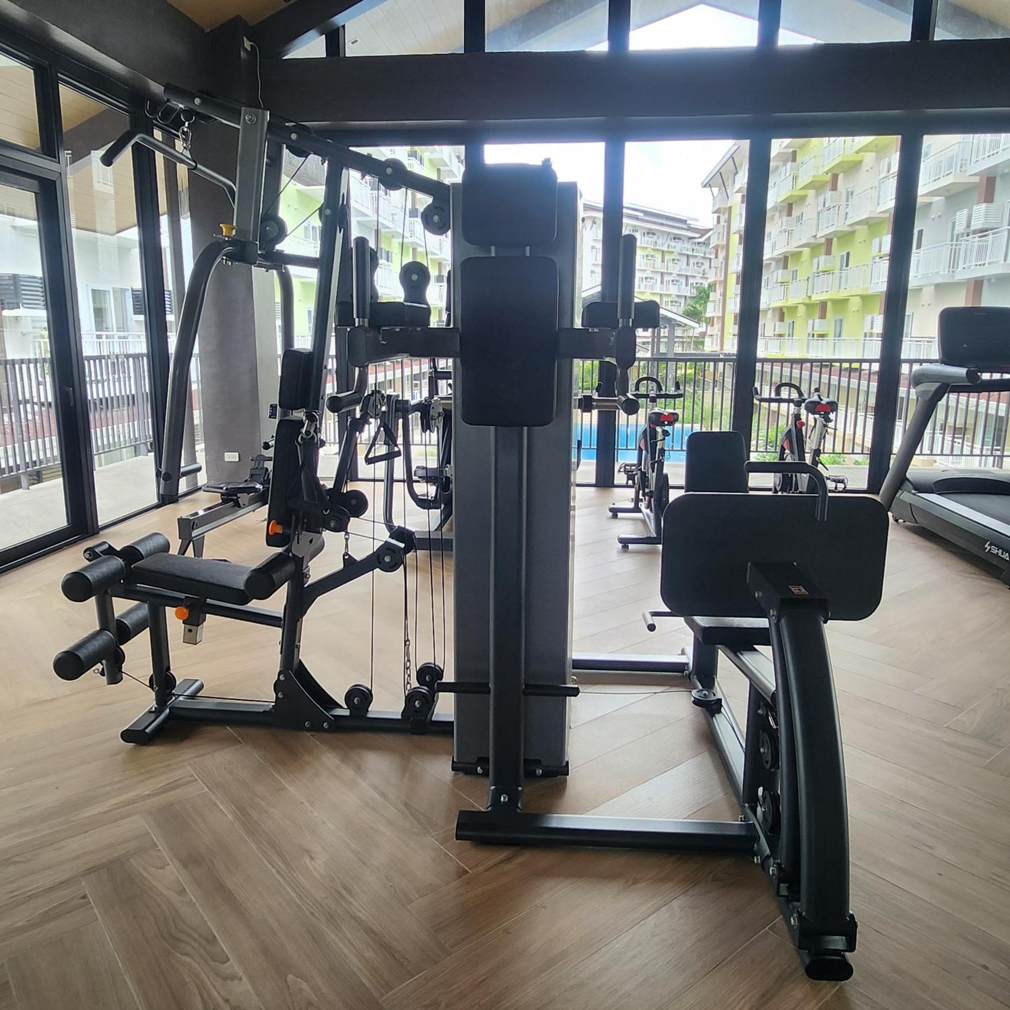 Condo Azur Suites A326 Amani Resorts Residences , 5 Minutes Airport, Netflix, Stylish, Cozy With Luxurious Swimming Pool Lapu-Lapu City Buitenkant foto